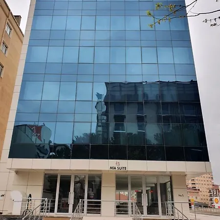 شقة فندقية Mia 2*