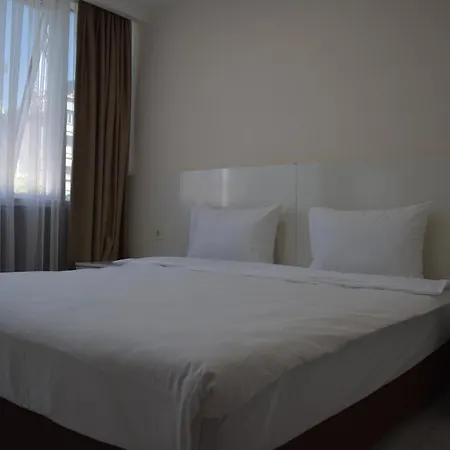 Apart-hotel Mia 2*